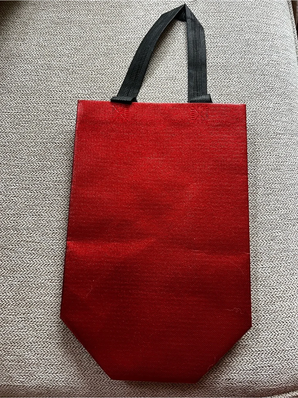 N/A red reusable